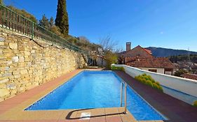 Holiday Home Nas Dom